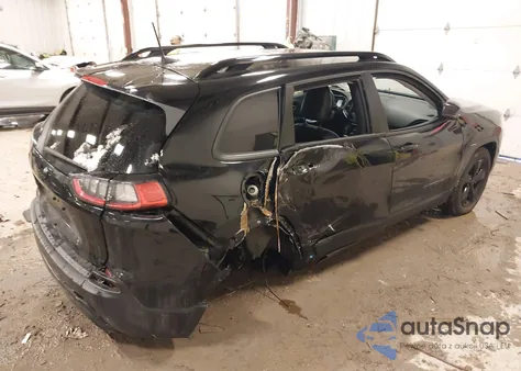 2019 Jeep Cherokee Altitude 4X4 from USA, damaged, VIN 1C4PJMLB6KD424648